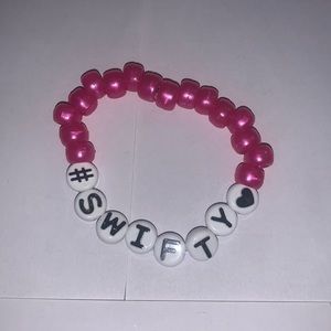 Swifty bracelet (handmade) SMALL BUSINESS